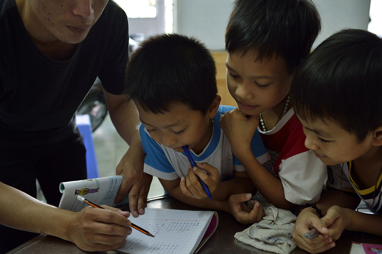 Orphelinat Hoa Hu, Saigon _ Augustins de l'Assomption